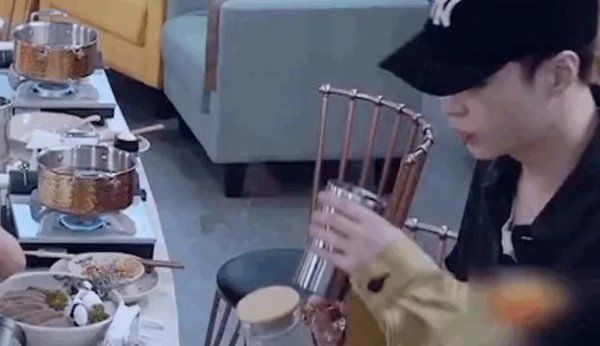 开播|《街舞3》开播燃炸了!钟汉良替补罗志祥,张艺兴是搞笑担当?