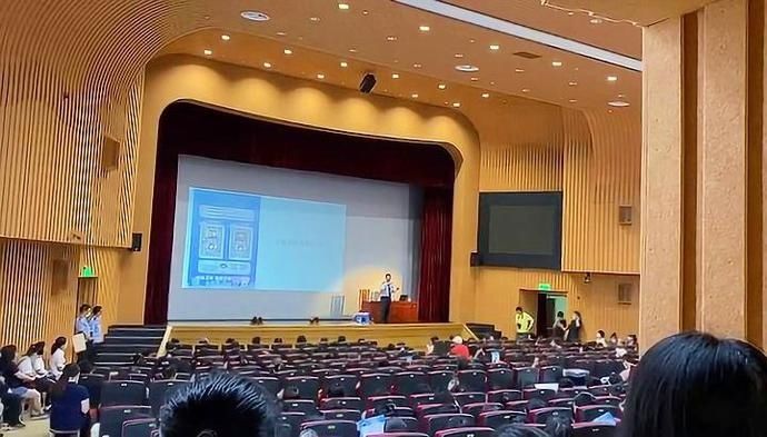 诈骗|【上海反诈进行时】面对面接受宣传，为什么他还要去刷单？