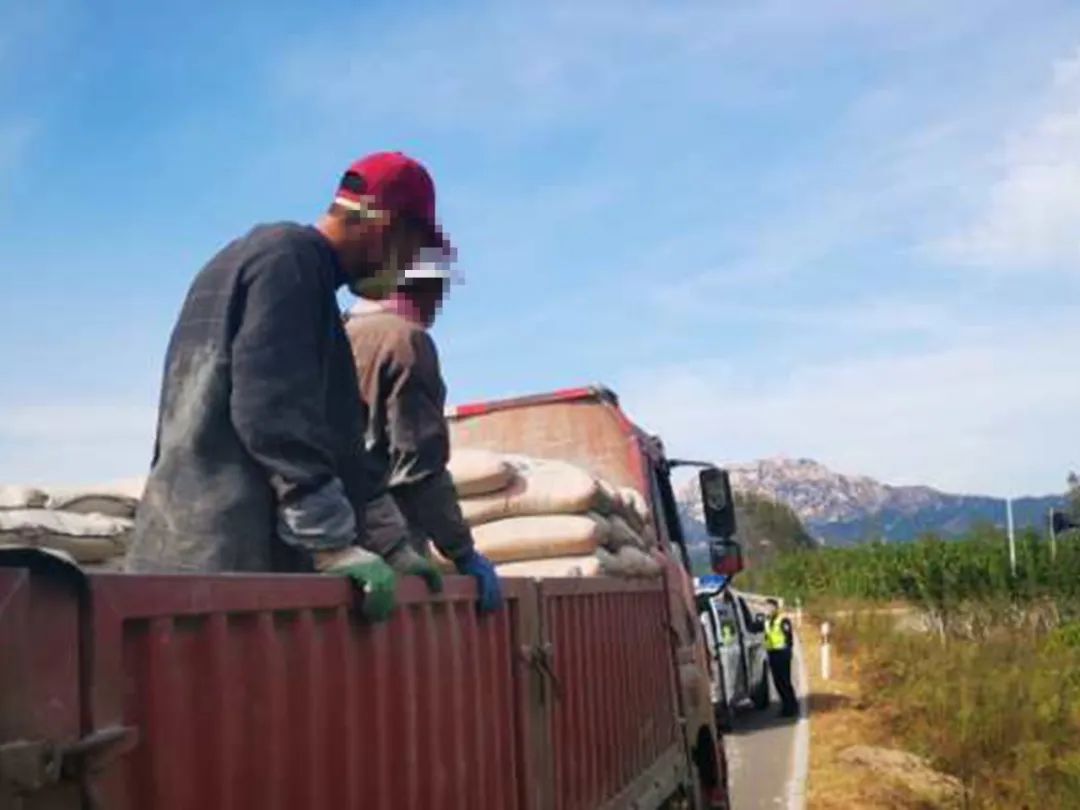 违法载人|咋不让俺坐农用车、超员车……