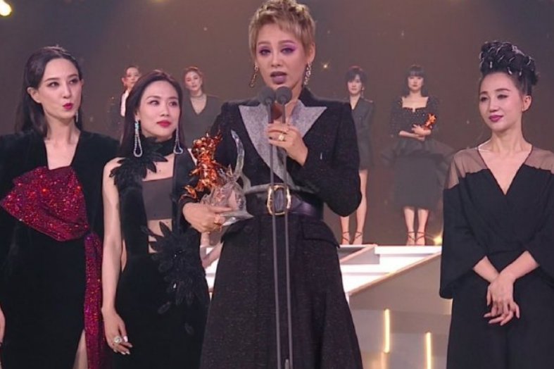  收视率|浪姐团综终于定档！海报路透图被曝光，收视率又要爆了啦