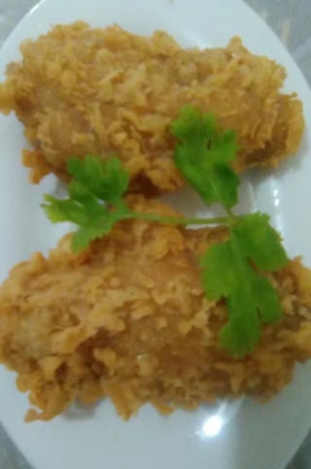  好吃|炸鸡翅这样做金黄酥脆，鲜嫩多汁，十分入味，比外面买的好吃