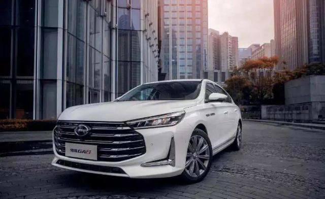  轿车|国产高端轿车盘点，这几款谁是你心目中的第一？