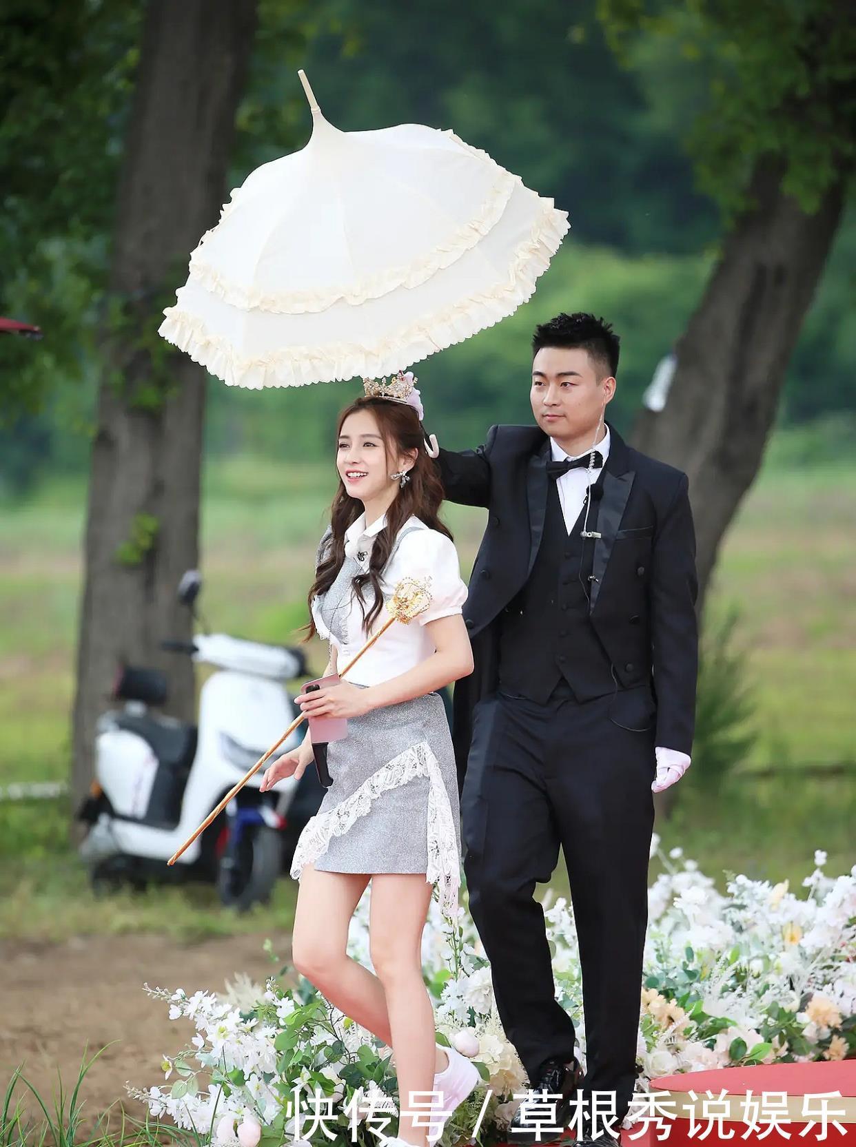 造型|《跑男》第十期“baby的最佳男生”美照来啦,杨颖凤冠造型美爆了