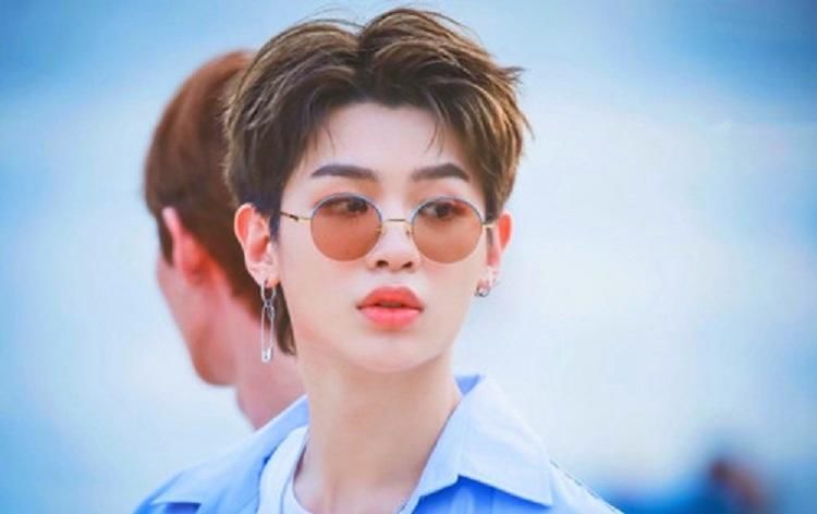  节目|张国伟回归《密逃》，公主抱“密逃三怂”引爆笑，邓伦更怂了