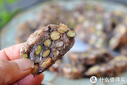 蒸腊八粥家常做法(明天腊八，吃粥不如吃它，蒸一蒸10分钟上桌，粉糯清爽，特香！)