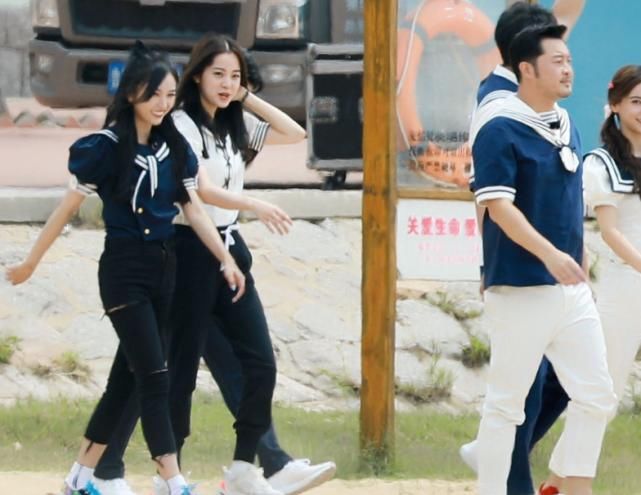 欧阳|《奔跑吧》收官吴宣仪、欧阳娜娜加盟,蔡徐坤和二人同框各种收敛