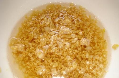  就可以|粉丝版蒜蓉蒸虾，粉丝吸收虾和蒜蓉的鲜味，家宴的场面菜