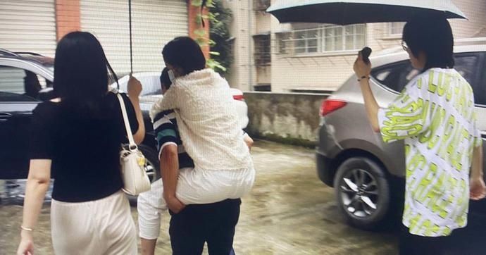  考场|广安守护“特殊”女孩高考梦