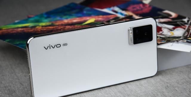  神器|为什么vivo S7能成为网红小姐姐的涨粉神器