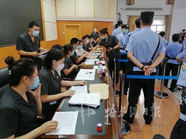 被害人|这伙恶势力栽了！163名被害人的钱追回来了｜共计48万余元