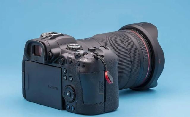  EOS|入门但不低端，Canon EOS R6开箱