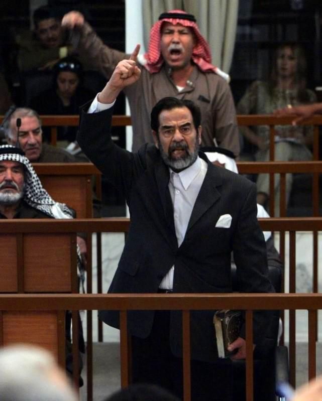  手中|伊拉克在萨达姆手中发展达到顶峰，美国攻打后，地区强国没落