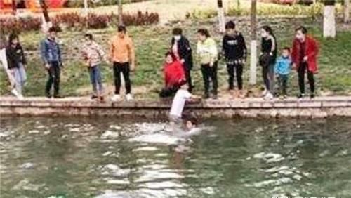 法庭|21年前，跳水救下落水女孩的杨永，后来为何又把女孩一家告上法庭