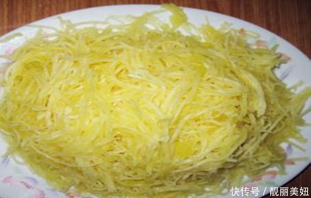 哈密瓜|男子买水果回家,打开后妻子大骂,证实后高兴了