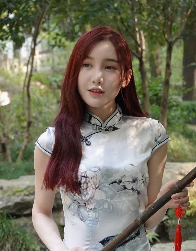  安徽|跟着古风美女游安徽天柱山，去哪里拍照片才好