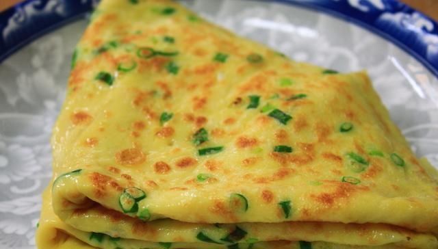 别出去|早餐别出去买了,教你4种懒人鸡蛋饼,不用发面,天天吃都不腻