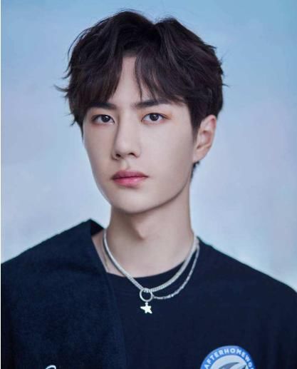  资本|《这！就是街舞》，“单腿后旋转”的王一博，耍帅真的有资本啊！