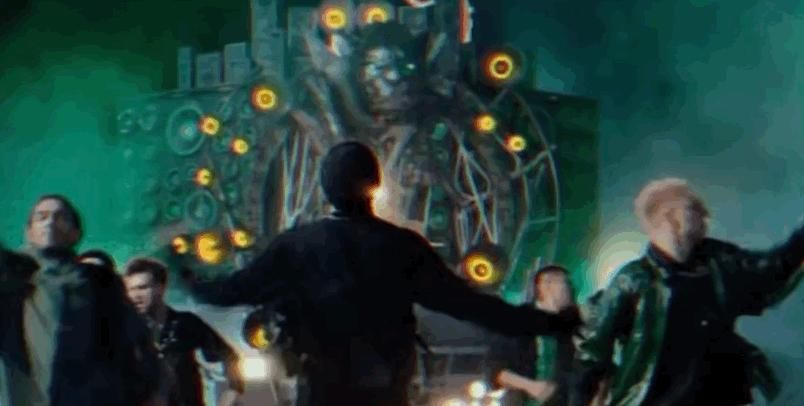  带来|王一博街舞太燃，周边被抢购一空，实力带来的商业价值更火