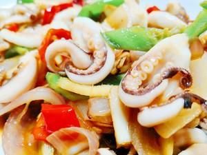  海鲜|家常海鲜菜谱，葱爆八爪鱼，脆嫰鲜美，美味营养，超下饭，吃不够