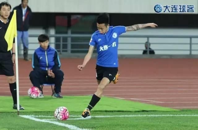  球衣|盘点大连足球历代球衣！哪一款是你的最爱？