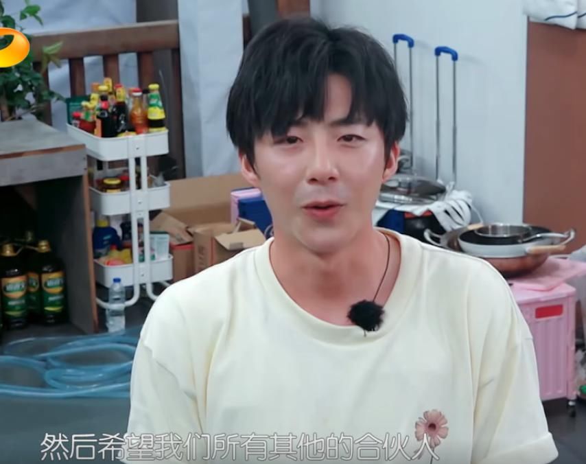  意外|刘宇宁提前退出《中餐厅》，节目组态度很意外，四季头一次！