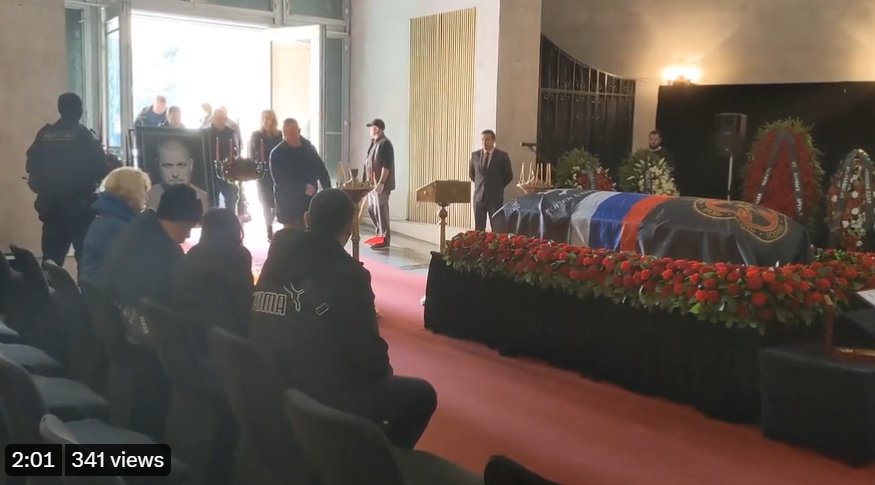 被炸身亡的俄战地记者葬礼举行，“瓦格纳”创始人参加并表达感谢