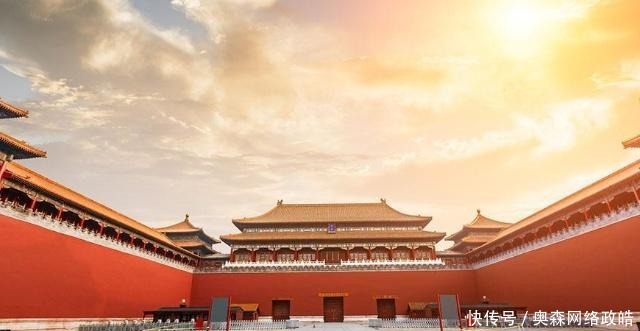 故宫|故宫屋顶为何从来没有鸟屎，专家一经勘察发现原来其中大有蹊跷