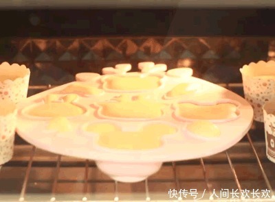 买到|排队1小时才买到的经典粑粑糕,成本不到4块,比普通蛋糕更糯!