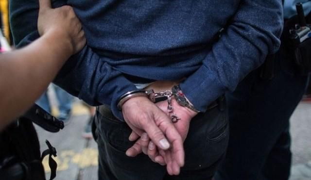 高管|男子辍学后冒充银行高管诈骗,2年骗了1000多人