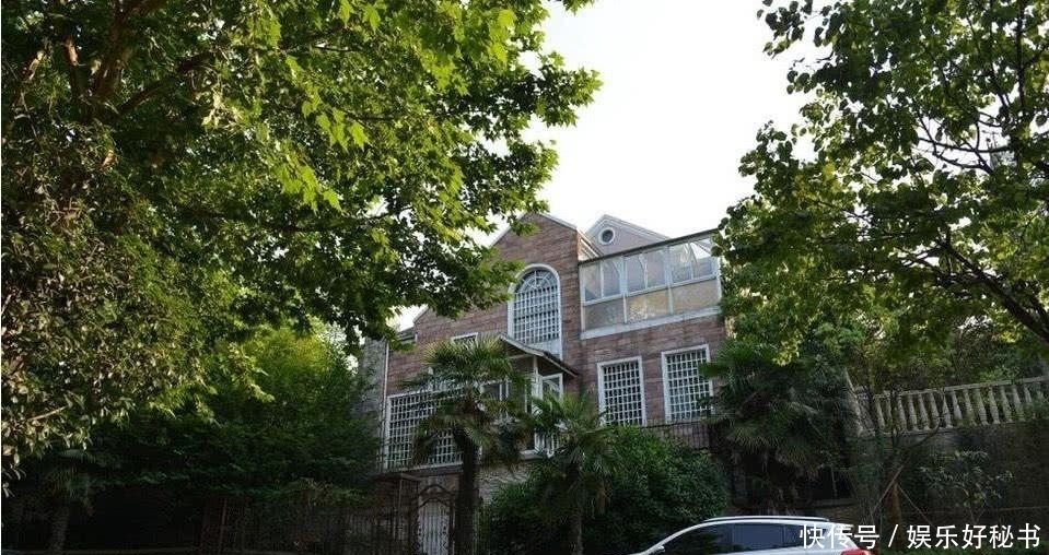  至今|深山中一个黑塑料袋, 引出一起离奇命案, 豪宅3折贱卖至今无人询问