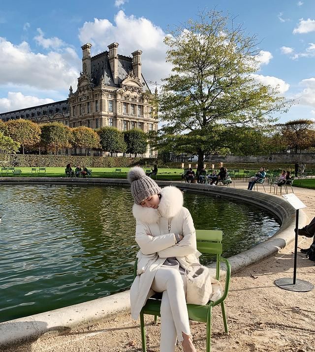  减龄|冬天最时髦穿搭！漂亮气质又减龄，这样穿怎么也不会出错