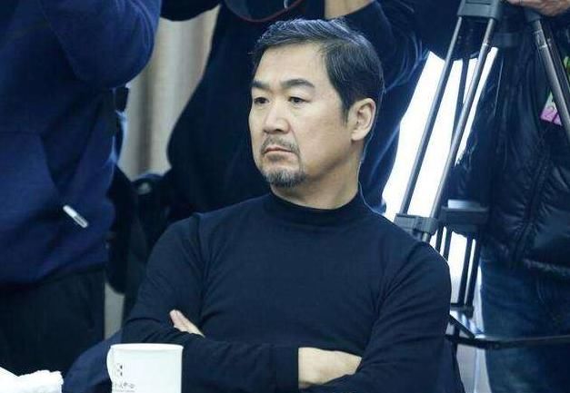  冯小刚|邓超到底做错了什么？能和冯小刚结怨10年，张国立骂他滚出去！