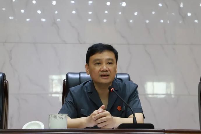 法院|法官看法官 | 奋斗正当时!以青春书写法院新篇章!