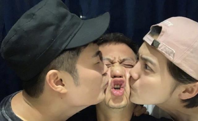  路透|邓超陈赫鹿晗再合体，新综艺路透曝光，扎螃蟹、“飙车”欢乐多