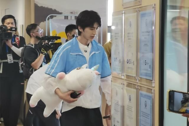  分组|跑男新一期分组名单曝光，蔡徐坤再组baby，我却关注陈立农组队员