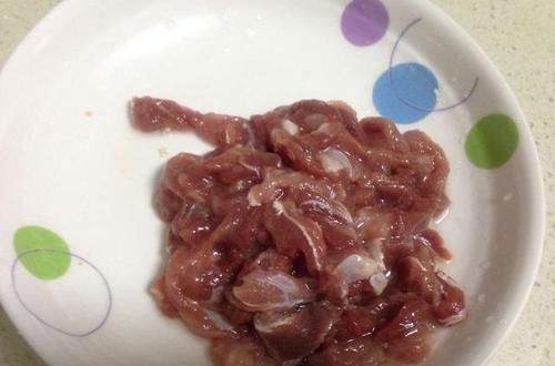  通便|夏季碱性时令菜，不吃就太亏，补钾通便又减肥，2元1把炒一盘