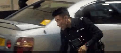 复工|复工后率先宣布进军贺岁档！《拆弹专家2》凭什么？