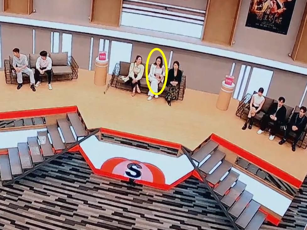 接受|演员2:陈凯歌不接受唐一菲,李溪芮被赵薇训,最后一张S卡得主厉害了