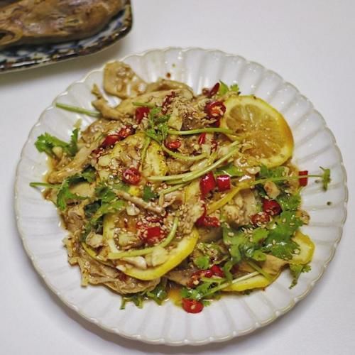  香辣|夏天餐桌上很受欢迎的三道菜，每一道都是香辣入味、麻辣爽口