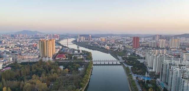 河南|舌尖上的河南,信阳六大特色美食,没吃过4样以上不算地道信阳人