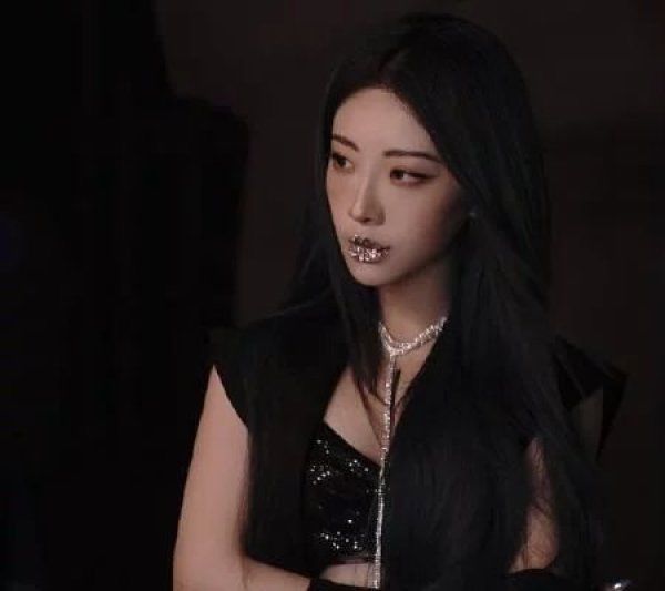  THE9|THE9八月下行程，许佳琪喻言孔雪儿行程少，而陆柯燃谢可寅却让人意外