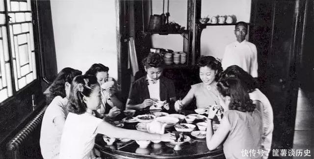  美丽|老照片：民国时美丽的女大学生，宿舍揭秘