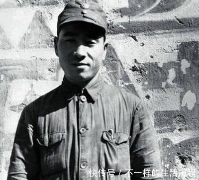  周总理|周总理的女儿究竟有多美? 开国元帅和大将都纷纷追求她, 差点动手