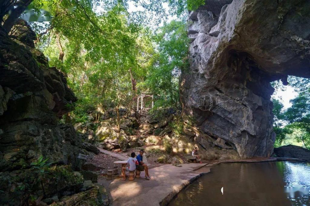  穿岩|东安有个离奇的岩洞：穿岩，很多人不知道吧？