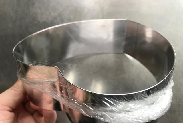 操作|法式甜点草莓慕斯,颜值高口味赞,操作非常简单,跟我一起做起来