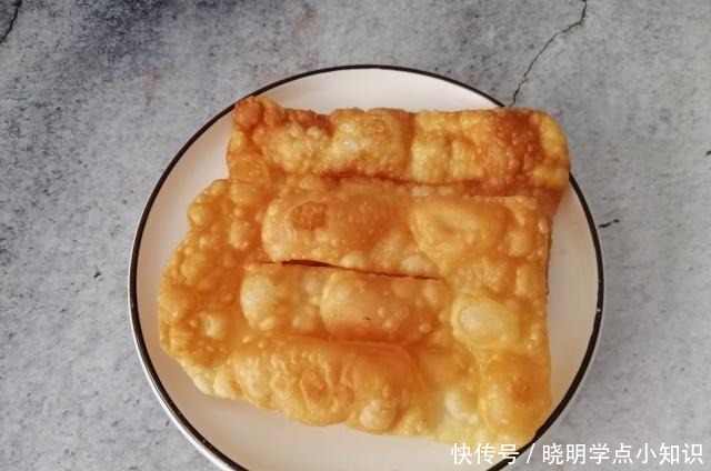 不和面|早餐就馋它，不和面不揉面，一煎一卷就搞定，孩子特爱吃