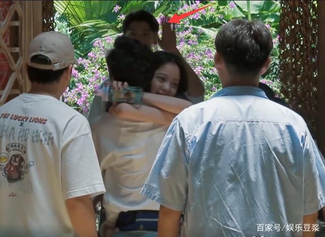  质疑|《向往的生活》嘉宾安排被质疑,强拉硬塞太尴尬,翻车了