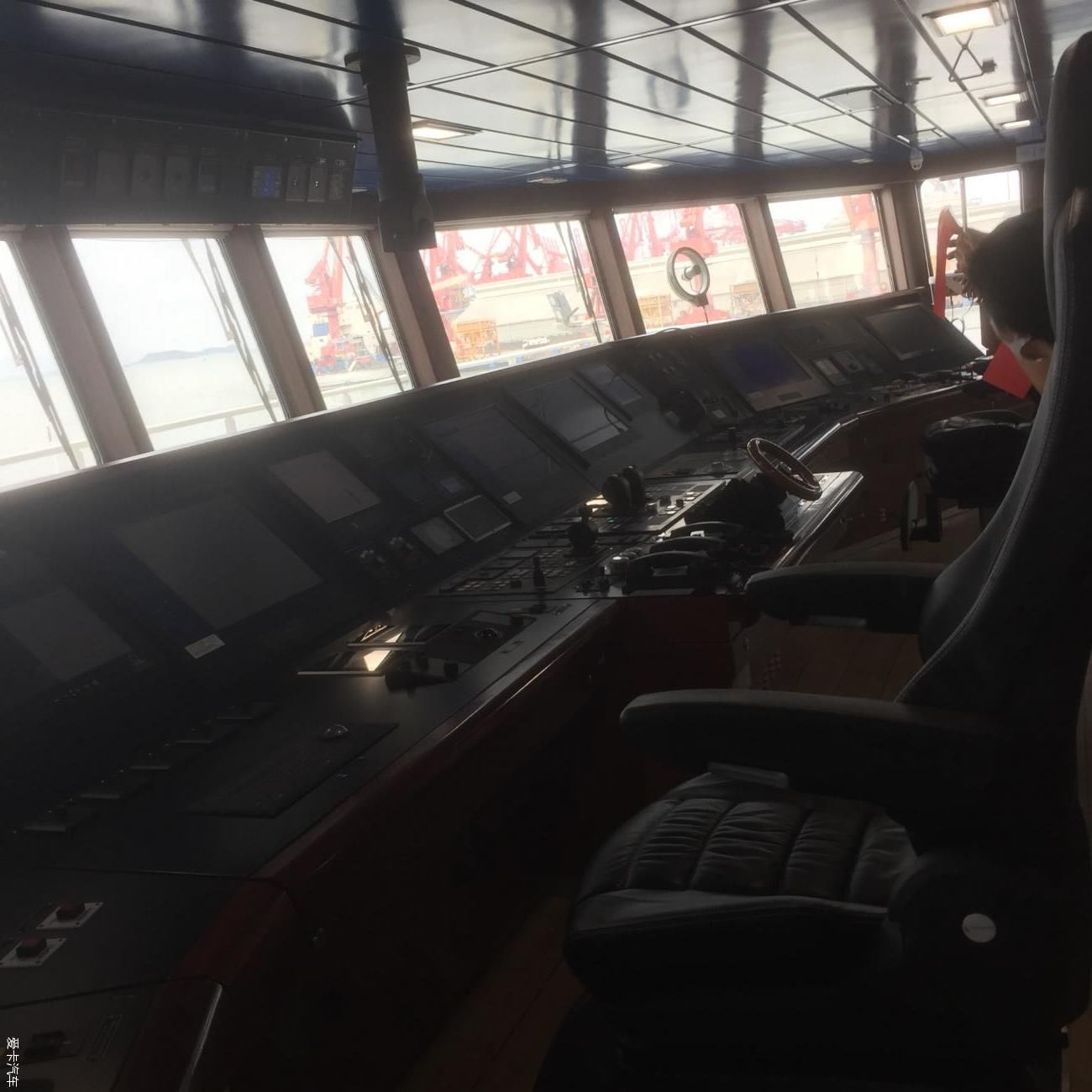 参观记|蛟龙号参观记