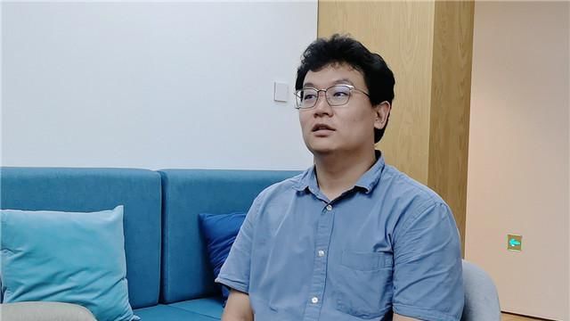  玩起|85 后 IT 经理跨界玩起脱口秀，还将登上《奇葩说》