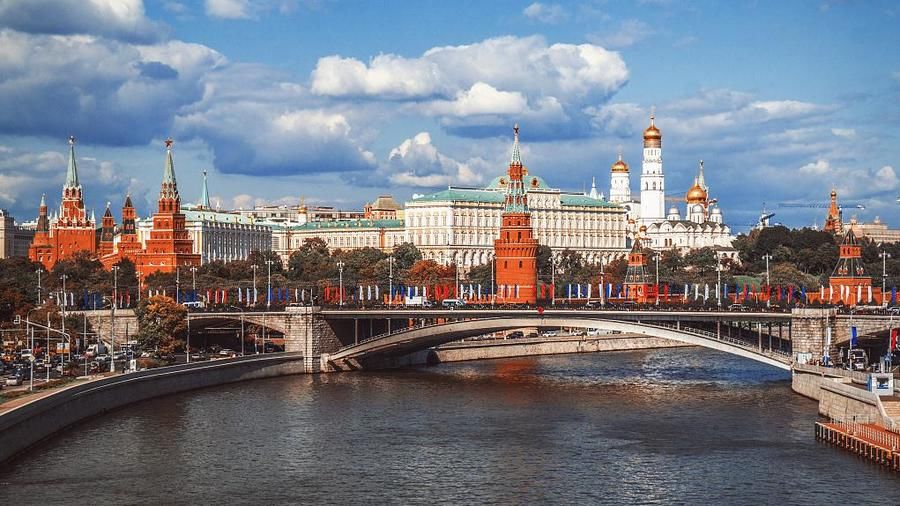 俄方：两架无人机袭击克里姆林宫，普京无恙照常工作